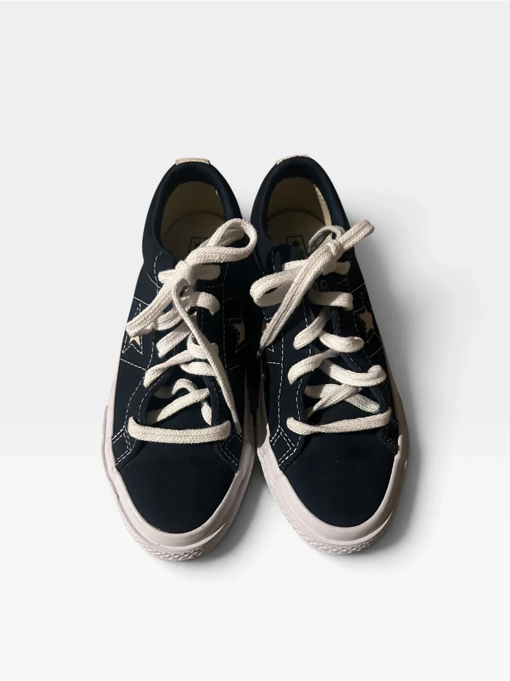 Converse comfortable low